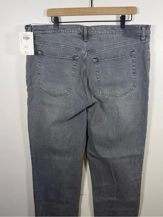 NWT Abercrombie & Fitch Ultra High Rise 90s Straight Jeans Sz 34/18L Tall Black - Picture 4 of 5